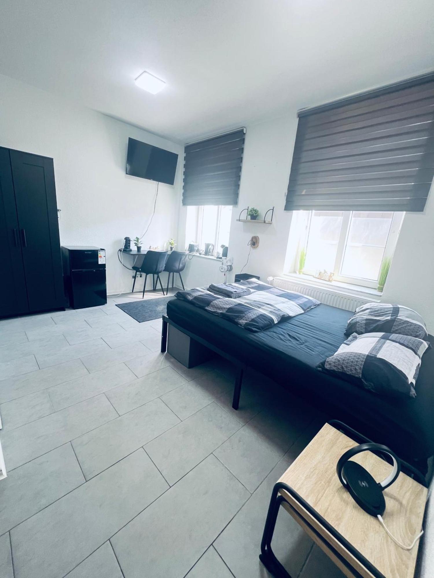 Traumhaftes 1-Zi Apartment Mit Gartennutzung Naehe Krefeld Hbf Екстериор снимка